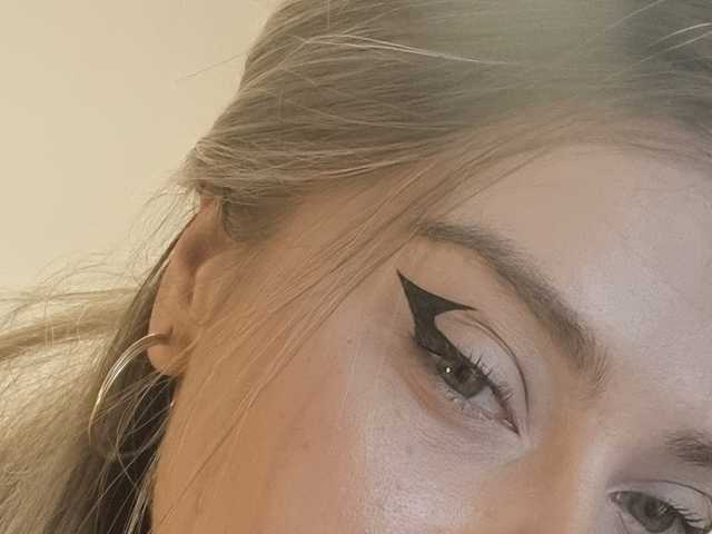 A profil fényképe Babbylunna