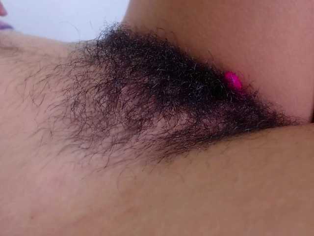 Fényképek Babe_ali HEY HRU? (GOAL IS DIRTY BLOW JOB) @sofar @total # deep #hairy #bush #big #natural #pussy #smalltits #bigass #cute #sexy