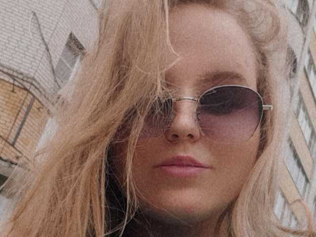 A profil fényképe Babyfacea