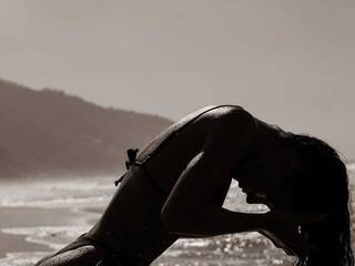 Erotikus videocsevegés KIROCCHKA_BABY