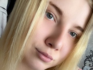 Erotikus videocsevegés BabyXXXL