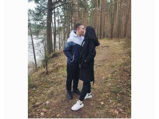 Erotikus videocsevegés Bad-kats