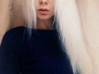 Erotikus videocsevegés barbbbi