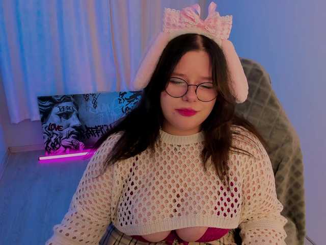 Sugárzási képernyőképek barbie-boobss