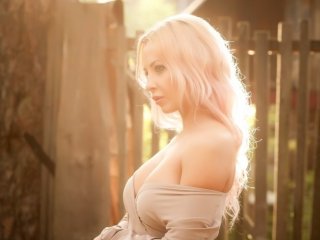 A profil fényképe barbie-cam