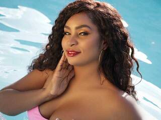 Erotikus videocsevegés BARBIEBENNET