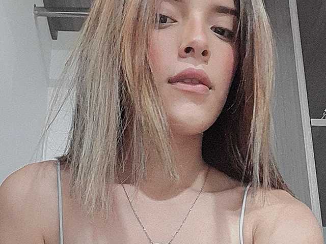A profil fényképe barelylegal11