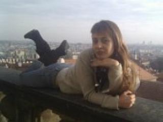 A profil fényképe basssya