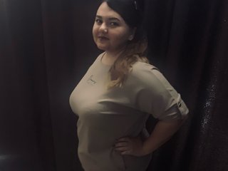Erotikus videocsevegés BBWhimQueen