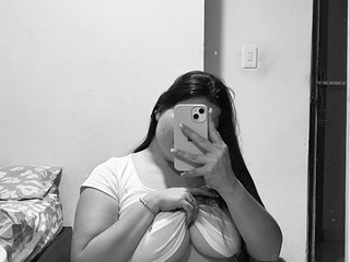 Erotikus videocsevegés BECKAWHITE