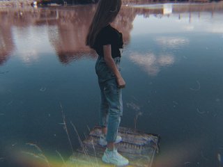 Erotikus videocsevegés BeckyMoon