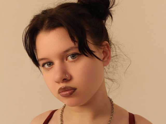 A profil fényképe BeeLili