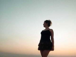 Erotikus videocsevegés BekkiSharp