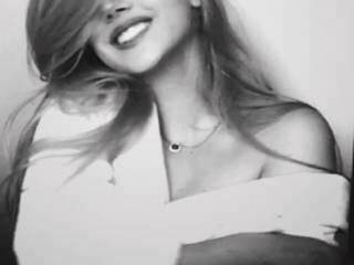 Erotikus videocsevegés belanita