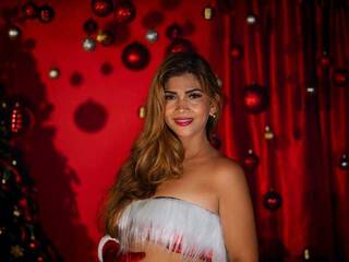 Erotikus videocsevegés BelinaMartin