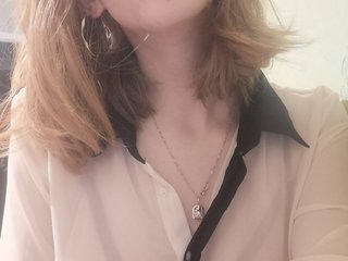 Erotikus videocsevegés Bella-555