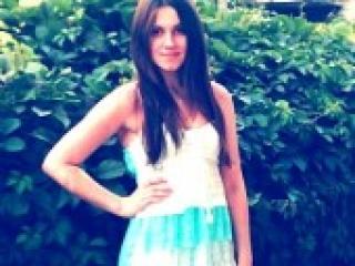 Erotikus videocsevegés bella17