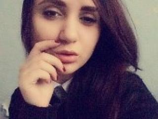 Erotikus videocsevegés bella18