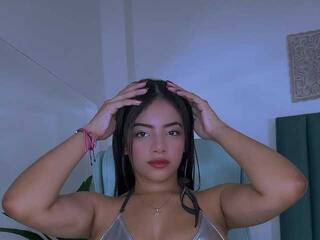 Erotikus videocsevegés BellaaFox