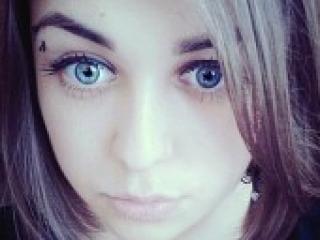 A profil fényképe bellafox