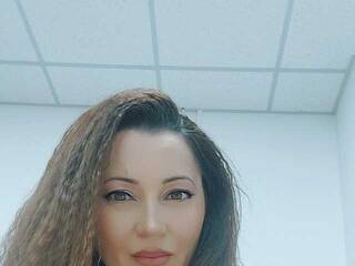 Erotikus videocsevegés Bellashow