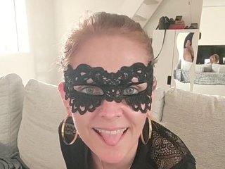 Erotikus videocsevegés bellemasquer