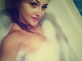 Erotikus videocsevegés bellla9