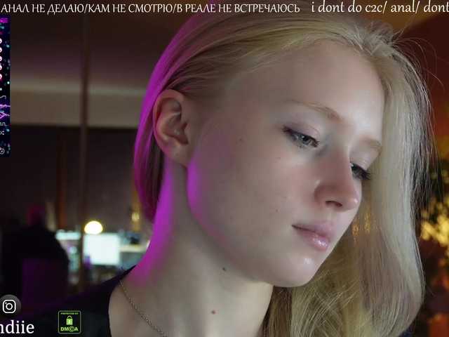 Sugárzási képernyőképek Bestblondie