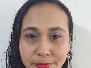 Erotikus videocsevegés Bianca-black