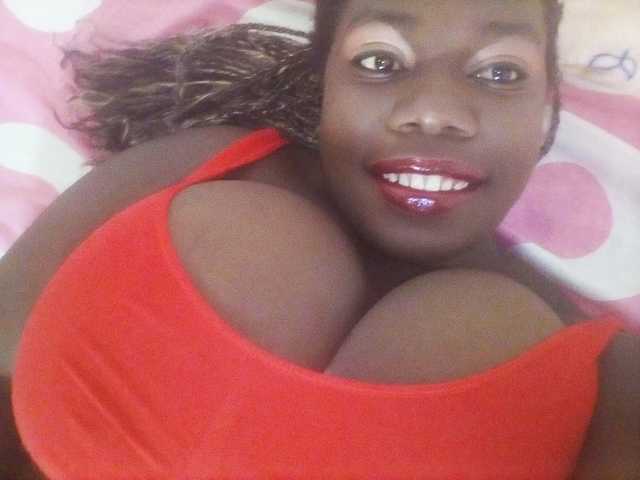 A profil fényképe big-boobs2020