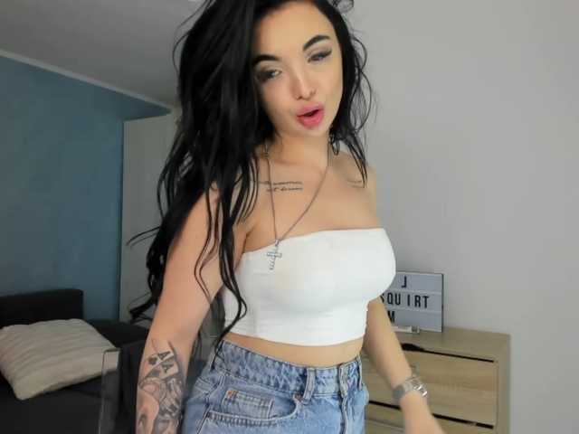 Fényképek bigassbaby Hello im Amy ! Read menu and dont request without tip ! Lets have fun together #bigass #squrit #anal #cum #feet #daddy #ten #lovense