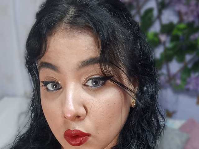 A profil fényképe bigboobsrose1