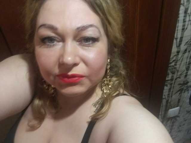 A profil fényképe bigboobsss99