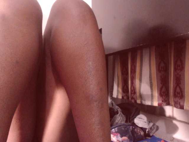 Sugárzási képernyőképek BigBustyBlack