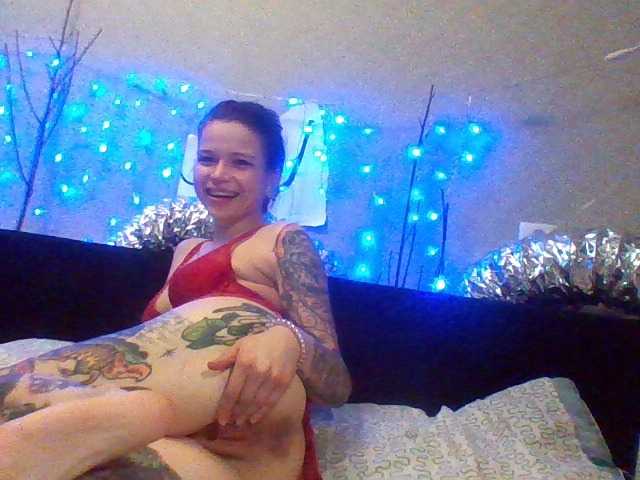 Fényképek bigdick--fuck inked girl home alone===inked feet=== inked legs===