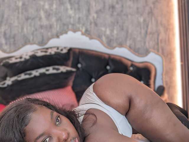 A profil fényképe black-pussydoll