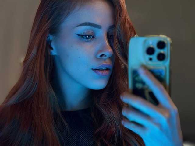 A profil fényképe PONI_DI