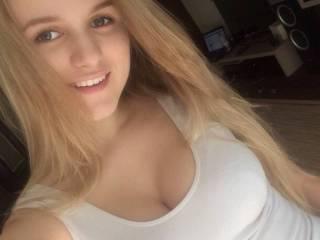 A profil fényképe blaykledy