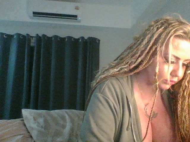 Sugárzási képernyőképek TiaDollDotCom