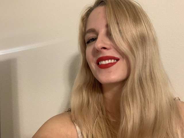 A profil fényképe BlondeKitty69