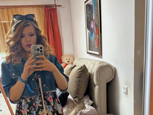 A profil fényképe BlondeMaya