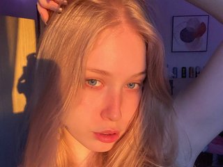 Erotikus videocsevegés blondieangelme