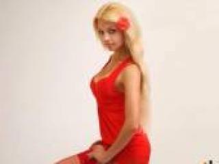 Erotikus videocsevegés blondigirlm