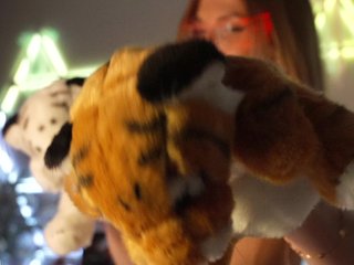 Erotikus videocsevegés ALVUWKA