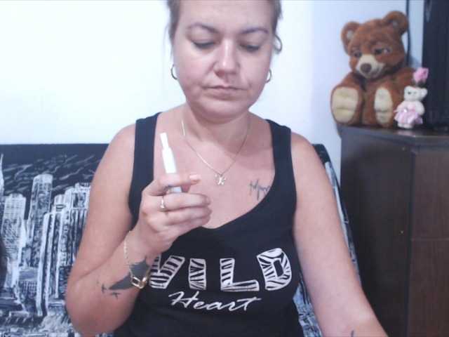 Sugárzási képernyőképek Softhottmilf