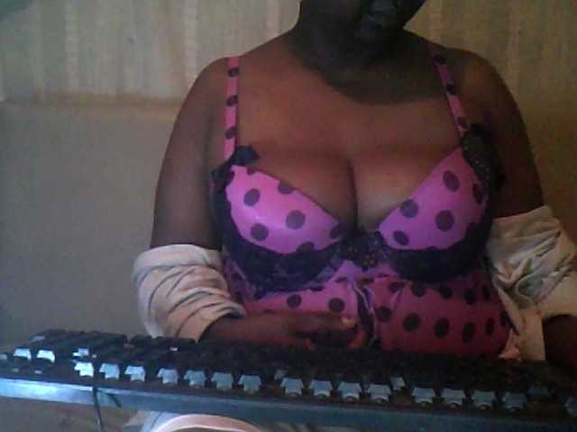 Sugárzási képernyőképek Bonivianah