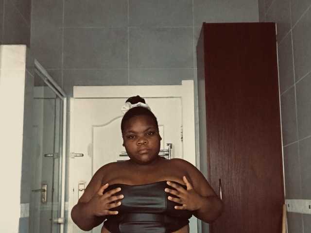 A profil fényképe bootyliciousxx20