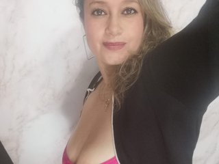 Erotikus videocsevegés Brendabigtitis