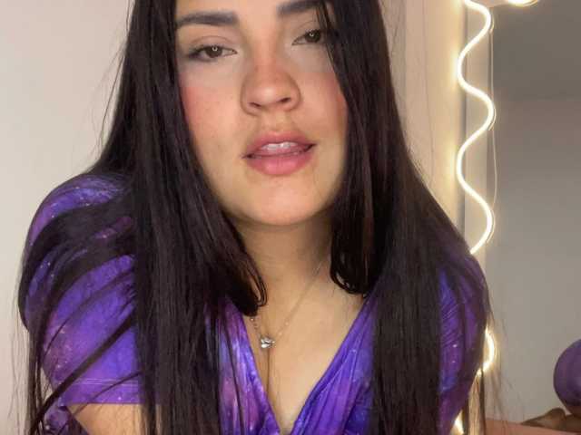 A profil fényképe Brendda-tay