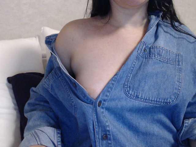 Fényképek Bri Lovense-ON See profile for my Lovense Levels|tits-80|pussy-120|pvt/group- on| c2c-in private| pm-75tk